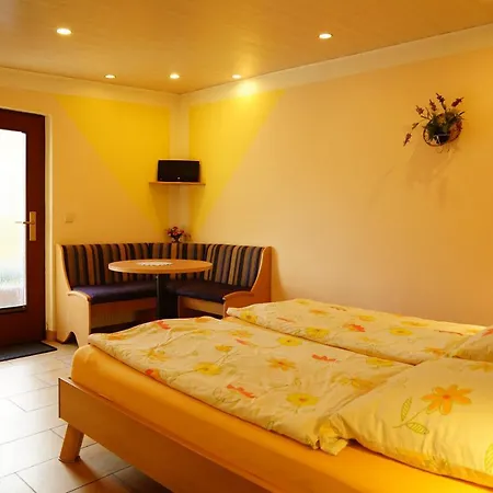 Gæstehus Nr. 13 - *